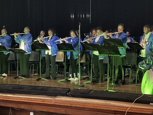 The band performs at the 2022 Music and Art Show